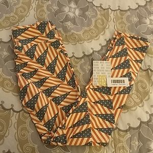 Lularoe Patriotic Leggings OS NWT